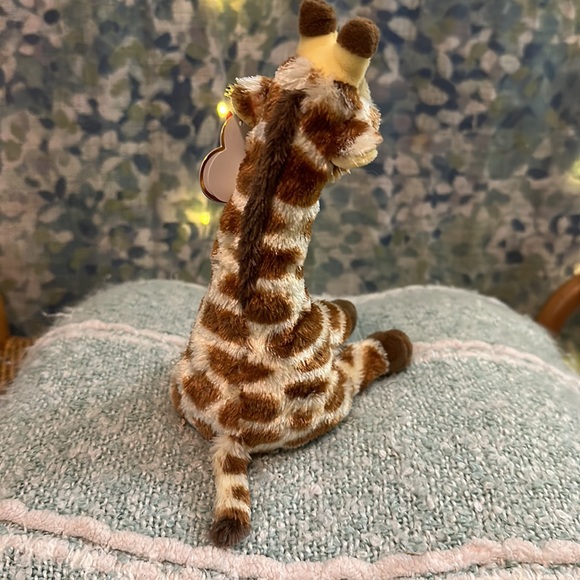 TY Gavin the Giraffe Beanie Babies 8” - Picture 2 of 2